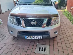 Argint Utilizat 2011 Nissan Navara XE Pickup | 12.000 EUR
