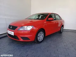 Rosu deschis normal Utilizat 2015 Seat Toledo Reference Berlinǎ | 5.990 EUR
