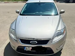 Gri Utilizat 2007 Ford Mondeo Hatchback | 2.200 EUR (Preț OK)