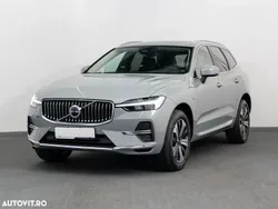 Gri Nouă 2024 Volvo XC60 Plus SUV | 62.136 EUR