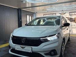 Culoarealb Utilizat 2021 Dacia Logan Essentiel Berlinǎ | 10.590 EUR (Puțin scump)