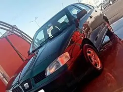 Verde Utilizat 2002 Seat Cordoba Berlinǎ | 1.100 EUR