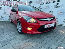Rosu Utilizat 2011 Hyundai i30 Edition Break | 5.550 EUR (Preț OK)