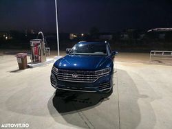 Culoarealbastru Utilizat 2019 VW Touareg SUV | 34.000 EUR (Preț bun)