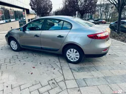 Utilizat 2011 Renault Fluence Berlinǎ | 3.990 EUR (Preț OK)