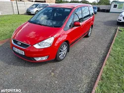 Rosu Utilizat 2008 Ford Galaxy Ghia Monovolum | 3.000 EUR (Super Preț)