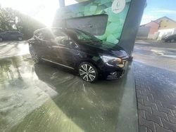 Utilizat 2022 Renault Clio V Initiale Paris Berlinǎ | 13.900 EUR