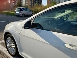 Alb Utilizat 2015 VW Golf VII Berlinǎ | 8.800 EUR (Preț OK)