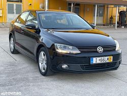 Culoarenegru Utilizat 2015 VW Jetta Comfortline Berlinǎ | 6.950 EUR (Preț OK)