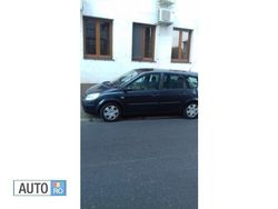 Gri Utilizat 2005 Renault Grand Scénic II Monovolum | 2.500 EUR