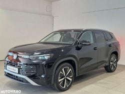 Culoarenegru Utilizat 2025 VW Tayron Elegance SUV | 56.000 EUR (Scump)