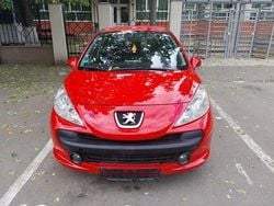 Utilizat 2008 Peugeot 207 Hatchback | 2.350 EUR (Preț OK)