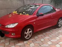 Rosu Utilizat 2003 Peugeot 206 CC Cabrio | 5.000 EUR