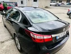 Renault Latitude