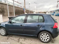 Culoarealbastru Utilizat 2007 VW Golf V Comfortline Hatchback | 2.400 EUR (Preț bun)