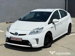 Utilizat 2014 Toyota Prius Hatchback | 8.800 EUR