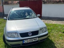 Gri Utilizat 2001 VW Bora Berlinǎ | 1.800 EUR (Puțin scump)