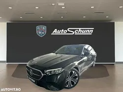 Gri Utilizat 2023 Mercedes E220 Avantgarde Berlinǎ | 53.228 EUR