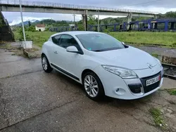 Alb Utilizat 2010 Renault Mégane III Coupe | 3.999 EUR (Preț OK)