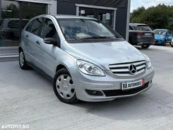 Culoareargint Utilizat 2007 Mercedes B180 Sport Edition Monovolum | 3.980 EUR (Preț bun)