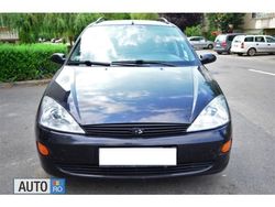 Utilizat 2000 Ford Focus Break | 950 EUR (Puțin scump)