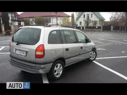 Utilizat 2001 Opel Zafira Monovolum | 1.600 EUR