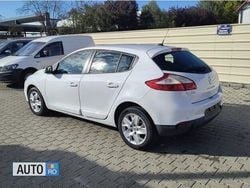 Alb Utilizat 2013 Renault Mégane III Hatchback | 5.500 EUR (Preț OK)
