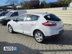 Alb Utilizat 2013 Renault Mégane III Hatchback | 5.500 EUR