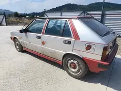 Utilizat 1986 Lancia Delta Hatchback | 1.900 EUR
