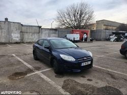 Culoarealbastru Utilizat 2012 Ford Focus Champions Edition Berlinǎ | 3.200 EUR (Preț bun)