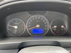 Rosu Utilizat 2006 Hyundai Santa Fe SUV | 3.700 EUR (Scump)