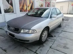Utilizat 1997 Audi A4 Berlinǎ | 850 EUR