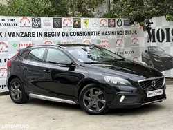 Culoarenegru Utilizat 2014 Volvo V40 CC Momentum Break | 8.490 EUR