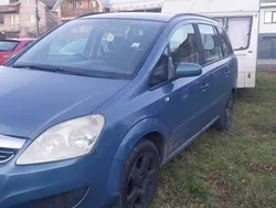 Utilizat 2008 Vauxhall Zafira Monovolum | 800 EUR