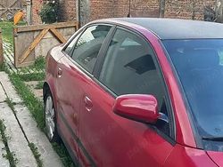 Utilizat 2003 Audi A4 Berlinǎ | 1.000 EUR (Super Preț)