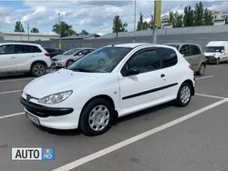 Alb Utilizat 2004 Peugeot 206 Coupe | 1.300 EUR