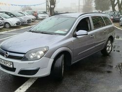 Gri Utilizat 2004 Opel Astra Berlinǎ | 2.199 EUR (Puțin scump)