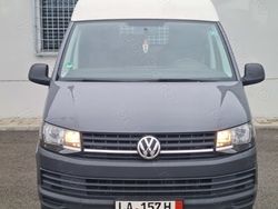 Gri Utilizat 2016 VW T6 Van | 9.999 EUR