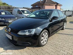 Negru Utilizat 2012 VW Jetta Comfortline Berlinǎ | 4.990 EUR (Preț bun)