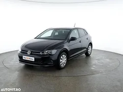 Culoarenegru Utilizat 2021 VW Polo Comfortline | 17.800 EUR (Scump)
