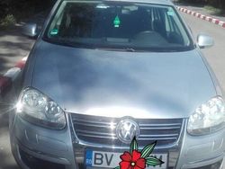 Argintiu Utilizat 2009 VW Golf VI Break | 3.700 EUR (Scump)