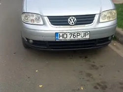 Utilizat 2004 VW Touran Monovolum | 2.100 EUR