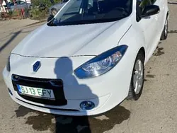 Utilizat 2012 Renault Fluence Berlinǎ | 5.600 EUR
