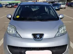 Gri Utilizat 2008 Peugeot 107 Hatchback | 4.100 EUR