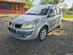 Utilizat 2007 Renault Grand Scénic II Monovolum | 2.390 EUR