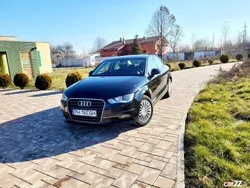 Negru Utilizat 2016 Audi A3 Sport Berlinǎ | 10.500 EUR (Preț OK)