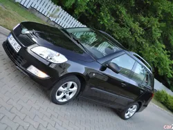 Negru Utilizat 2011 Skoda Fabia Berlinǎ | 4.550 EUR (Puțin scump)