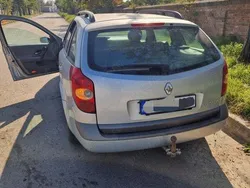 Gri Utilizat 2002 Renault Laguna II Hatchback | 1.500 EUR