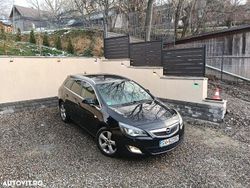 Culoarenegru Utilizat 2011 Opel Astra Break | 3.150 EUR (Preț OK)