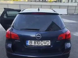 Utilizat 2011 Opel Astra | 2.800 EUR (Preț bun)